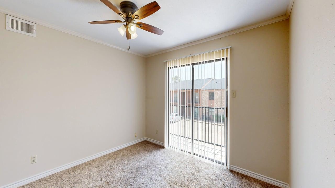 904 University Oaks Blvd #020 property image