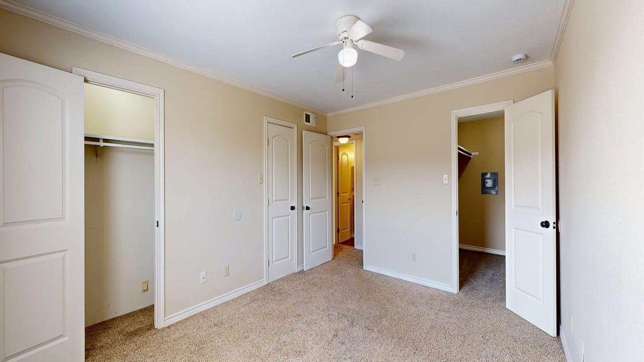 904 University Oaks Blvd #020 property image