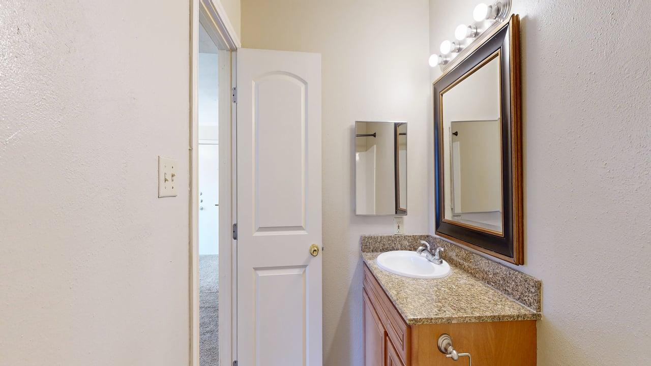 904 University Oaks Blvd #020 property image