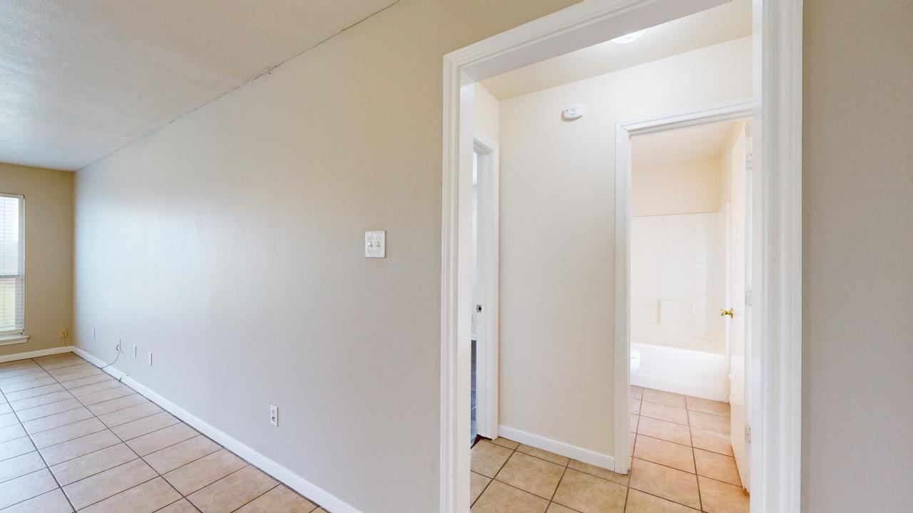 915 Bougainvillea Street property image