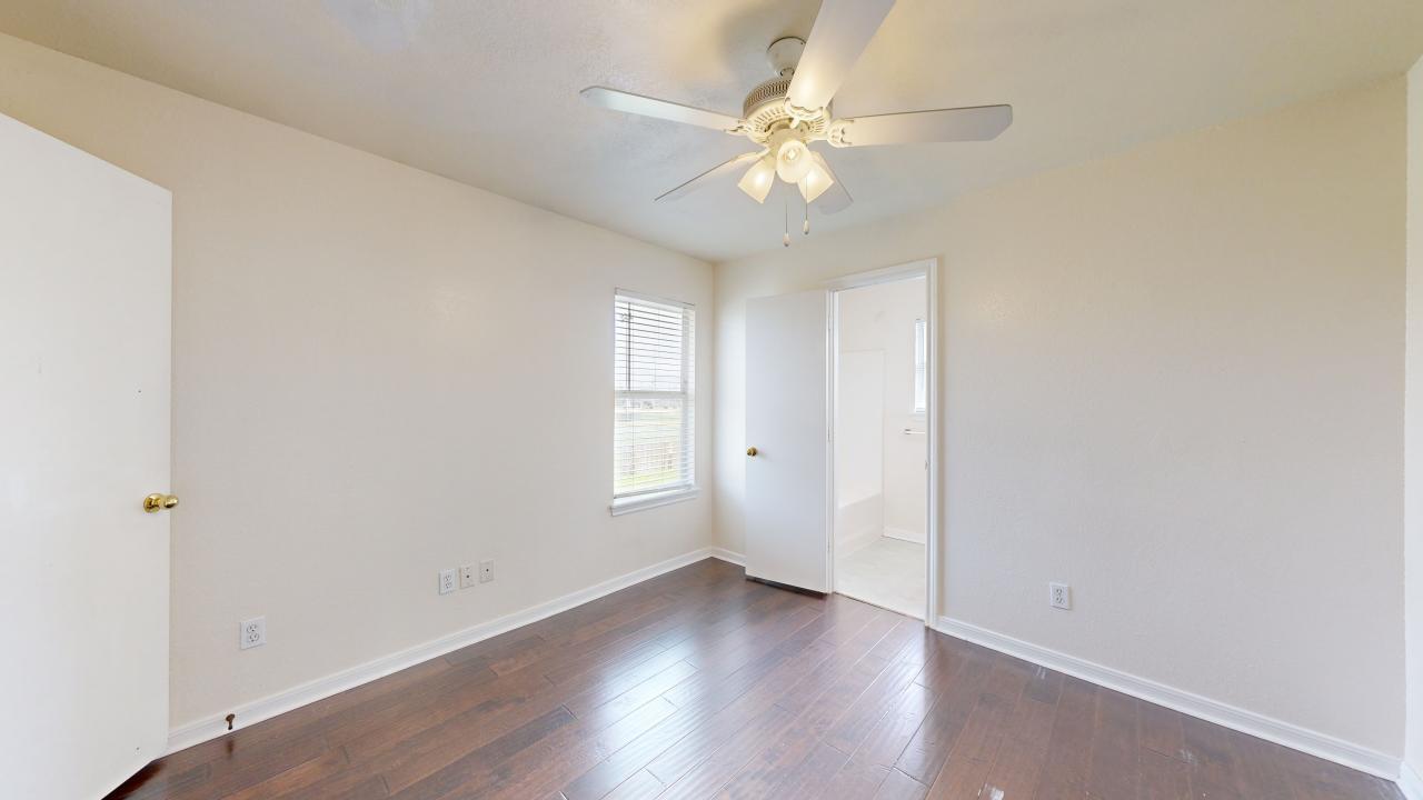 915 Bougainvillea Street property image