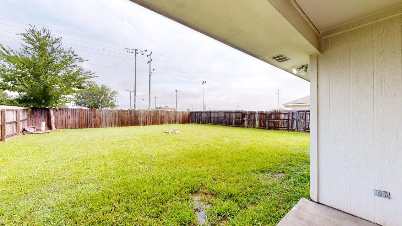 915 Bougainvillea Street property image