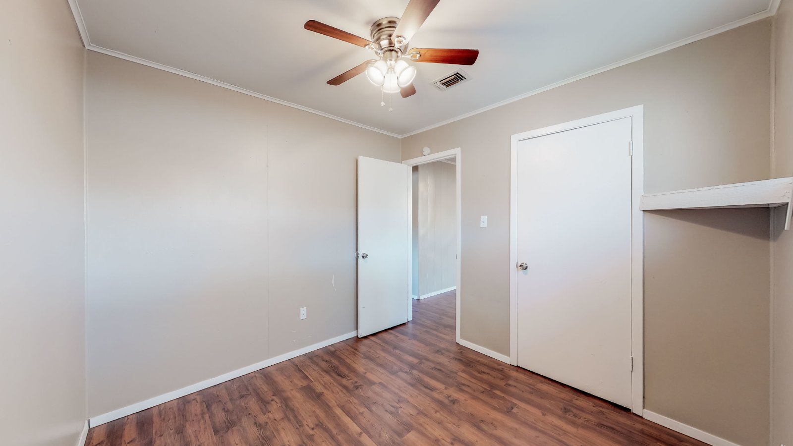 204 Lynn-A property image