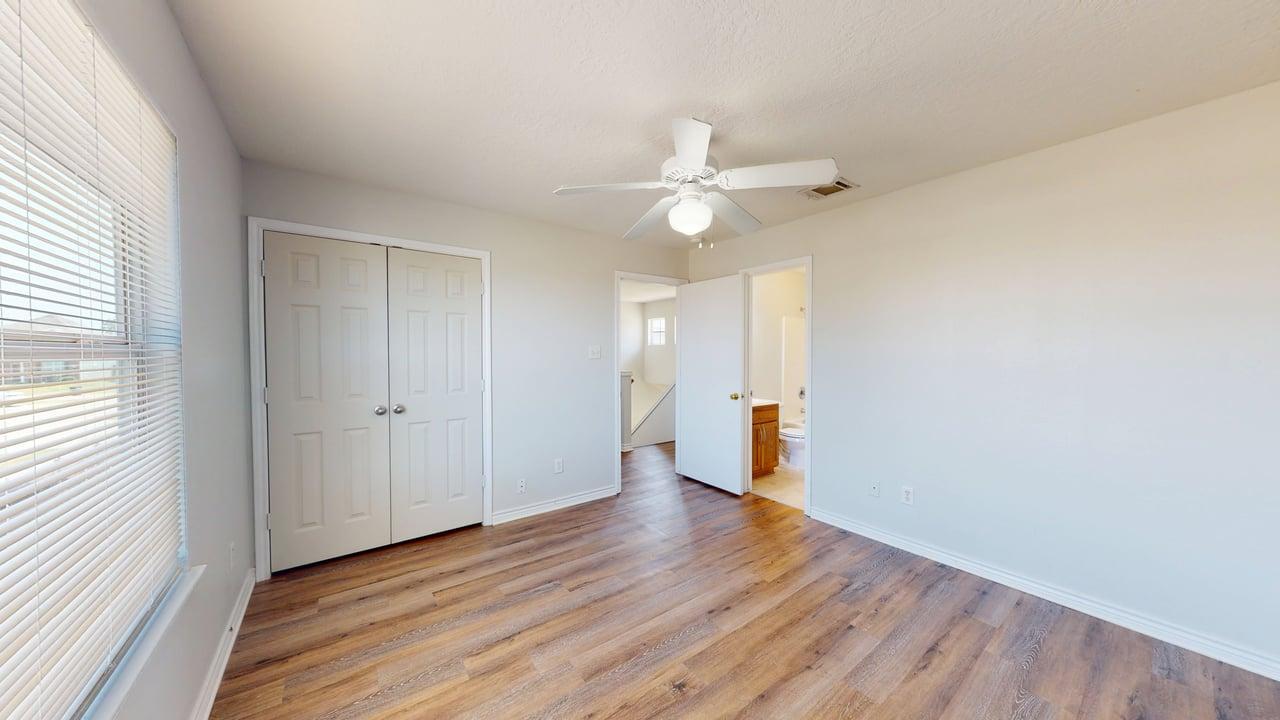 4131 McFarland property image