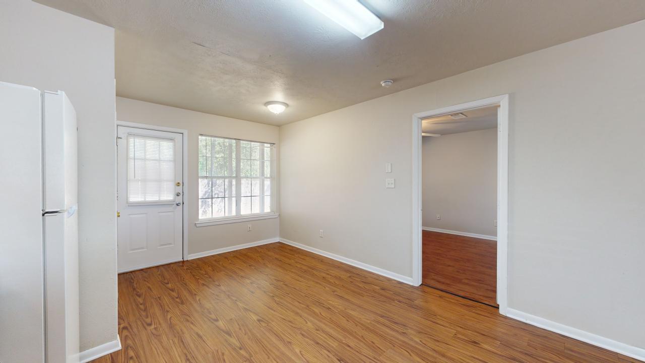 1513 Hollowhill Drive B property image