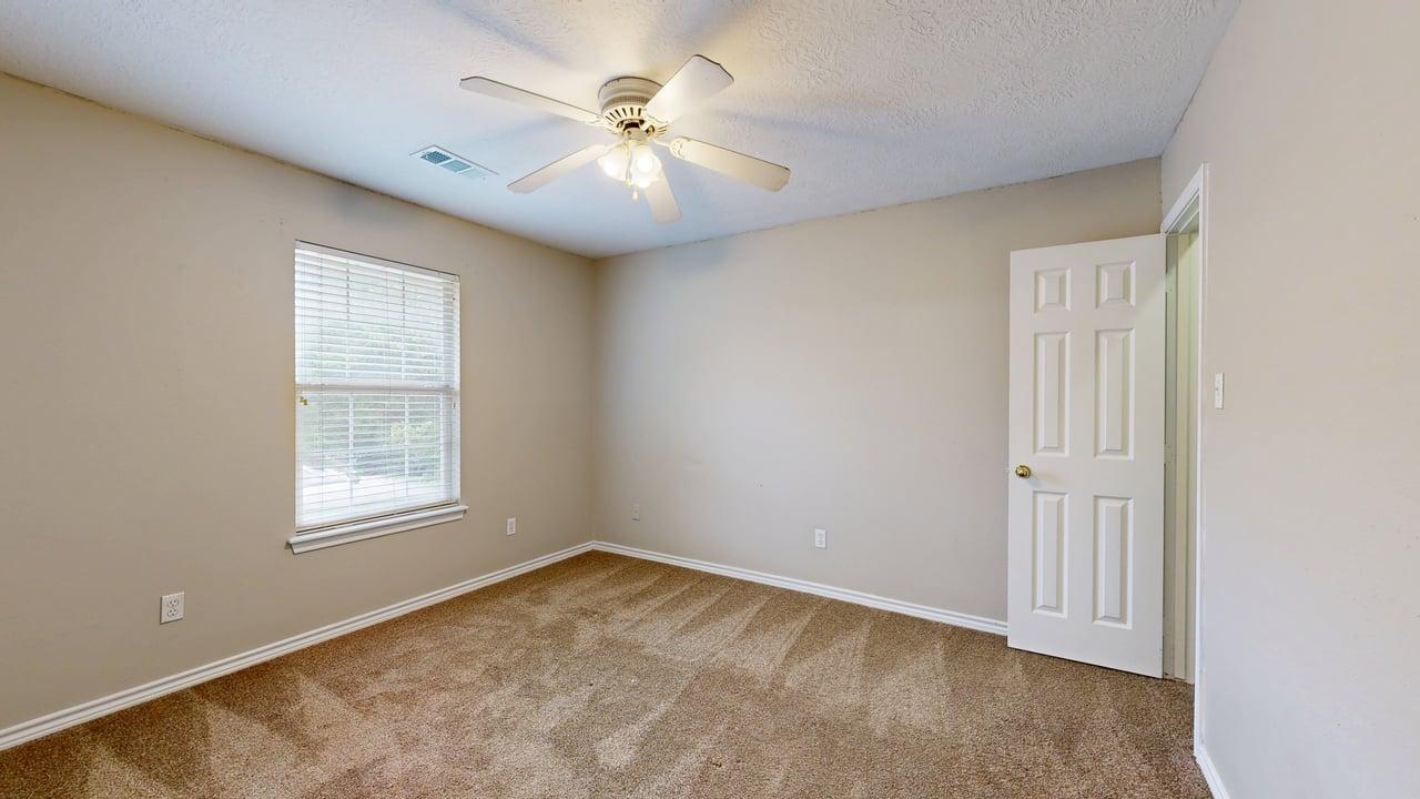 1621 Park Place property image