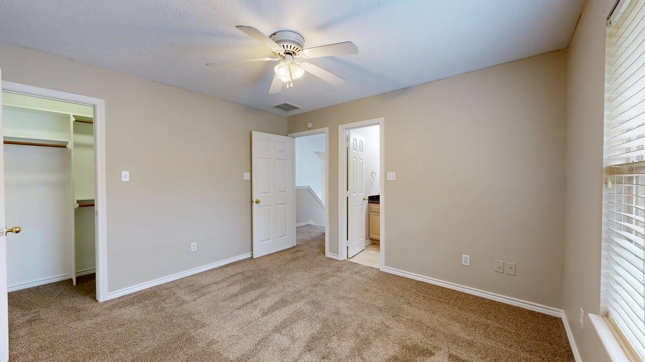 1621 Park Place property image