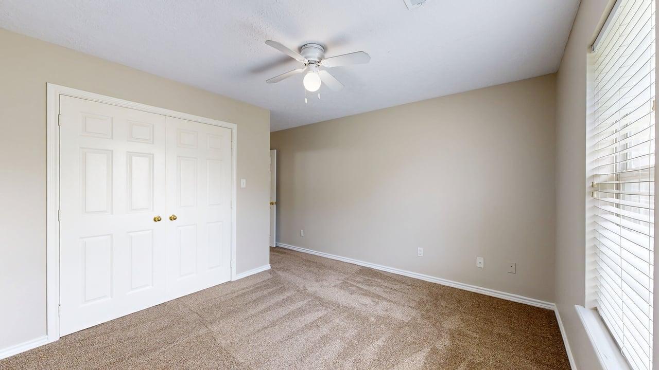 1621 Park Place property image