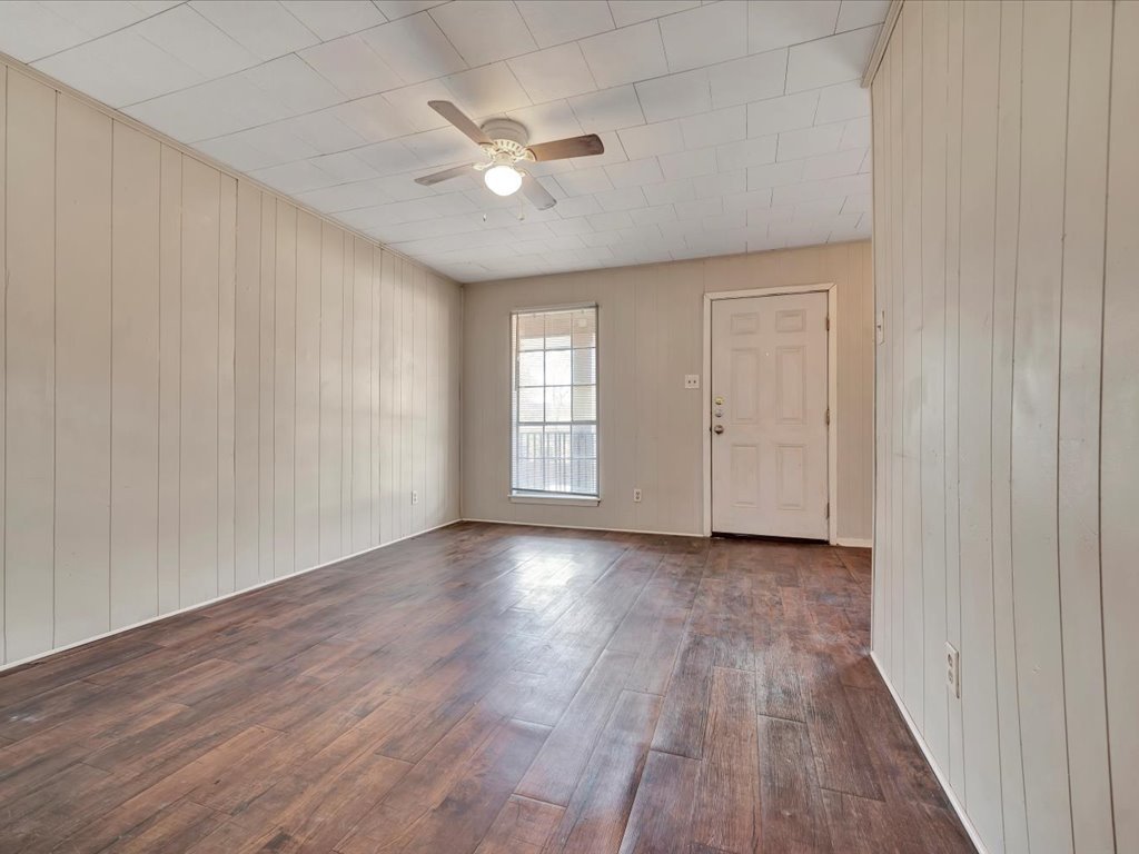 MOVE IN TODAY! SECURITY DEPOSIT SPECIAL! property image