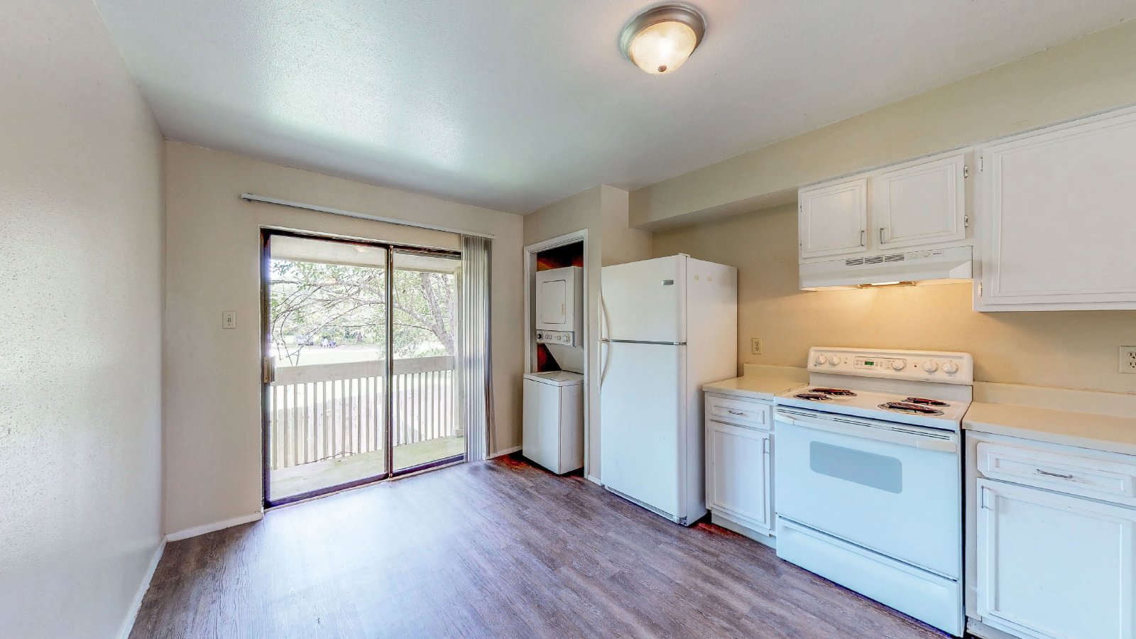 303 Manuel Unit C property image