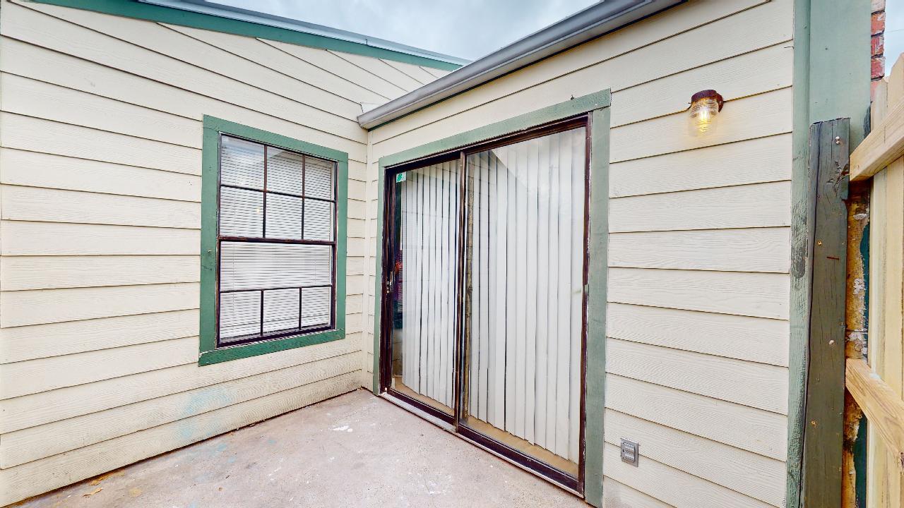 725 Peppertree Dr Apt 13 property image