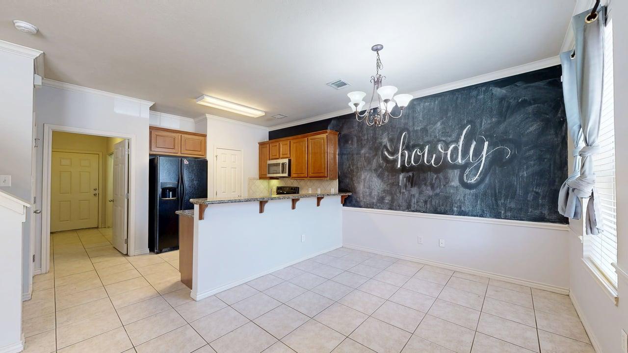 332Forest Loop property image