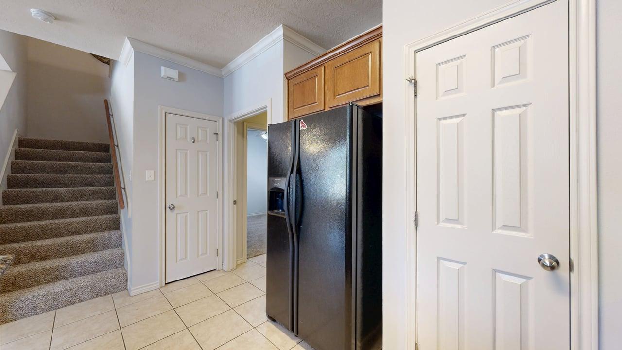 332Forest Loop property image