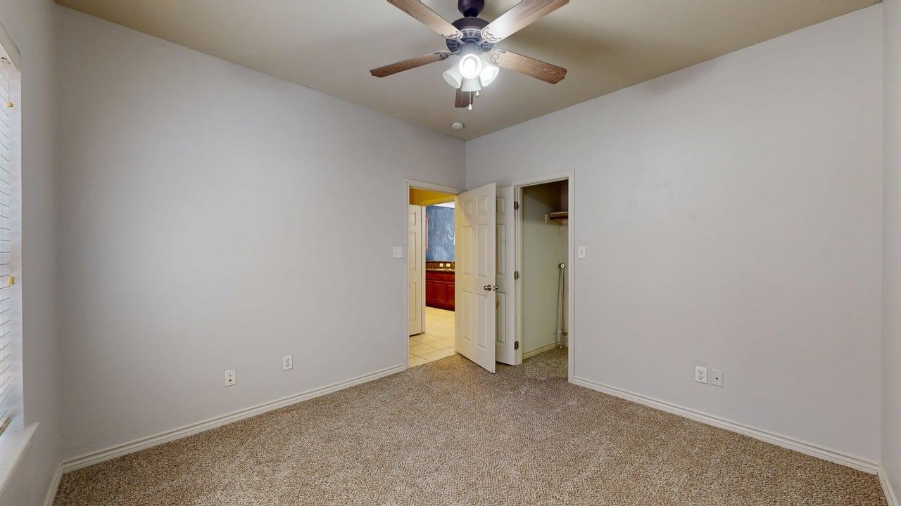 332Forest Loop property image