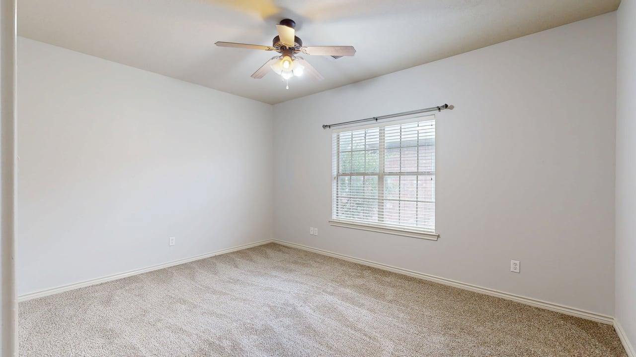 332Forest Loop property image