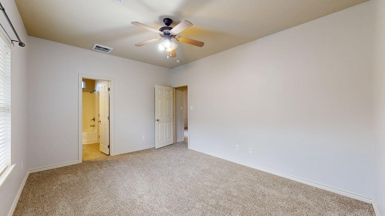 332Forest Loop property image