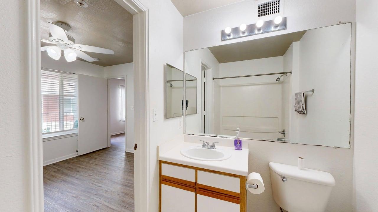 515 SW Parkway 304 property image