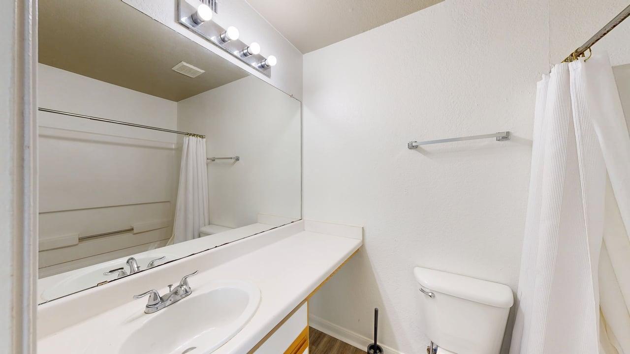 515 SW Parkway 304 property image