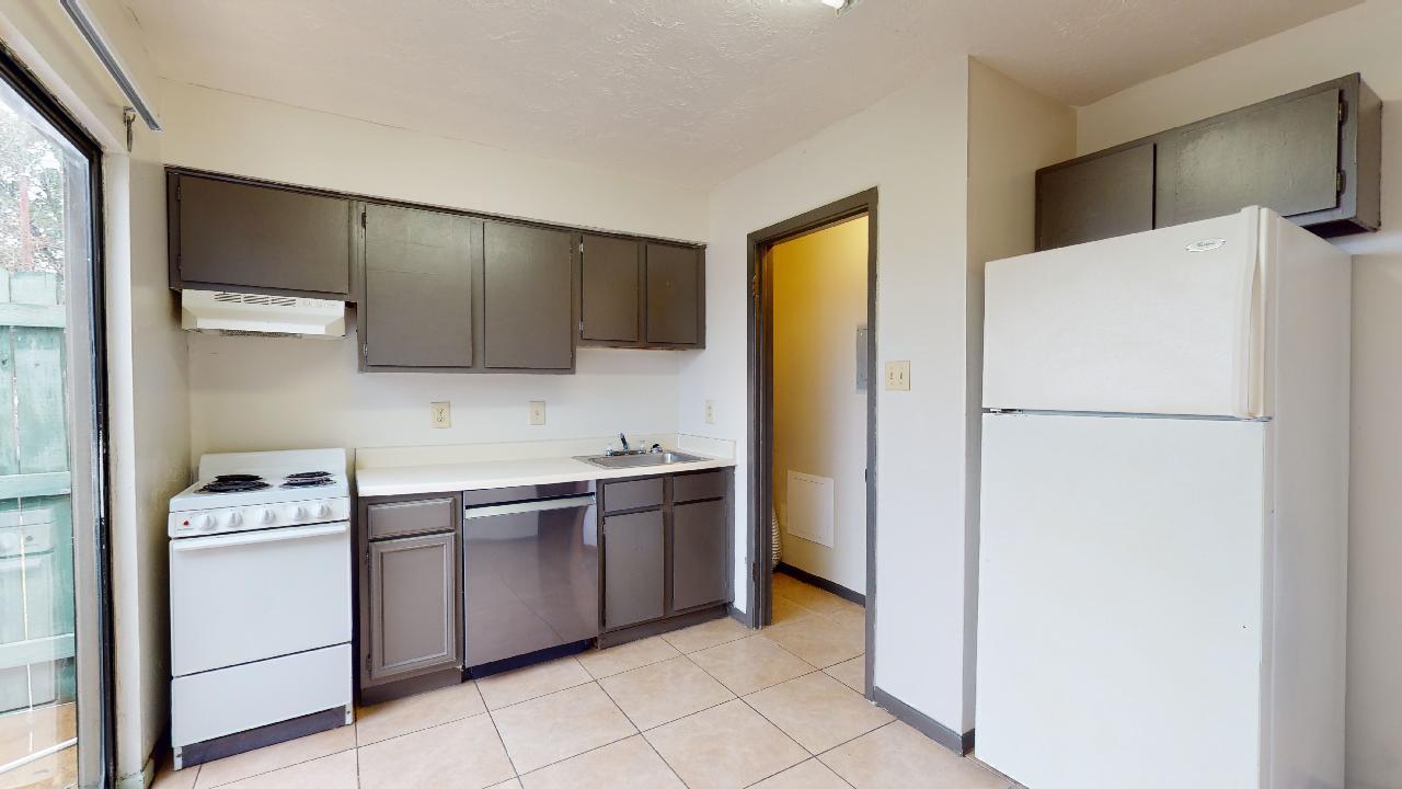 725 Peppertree Dr Apt 22 property image