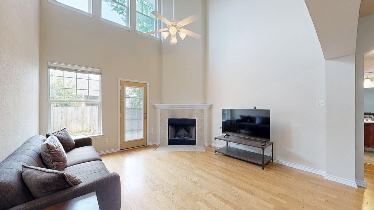 4307 Spring Hill Dr. property image