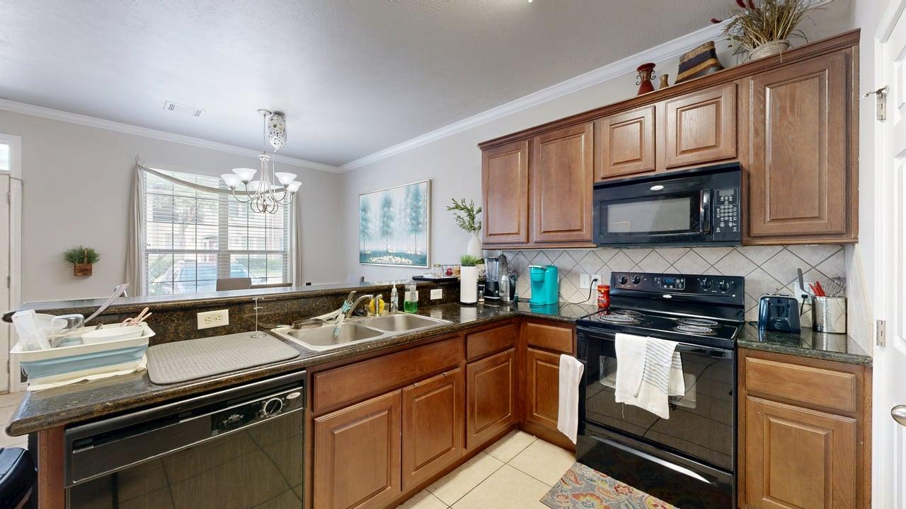 141 Forest Dr. property image