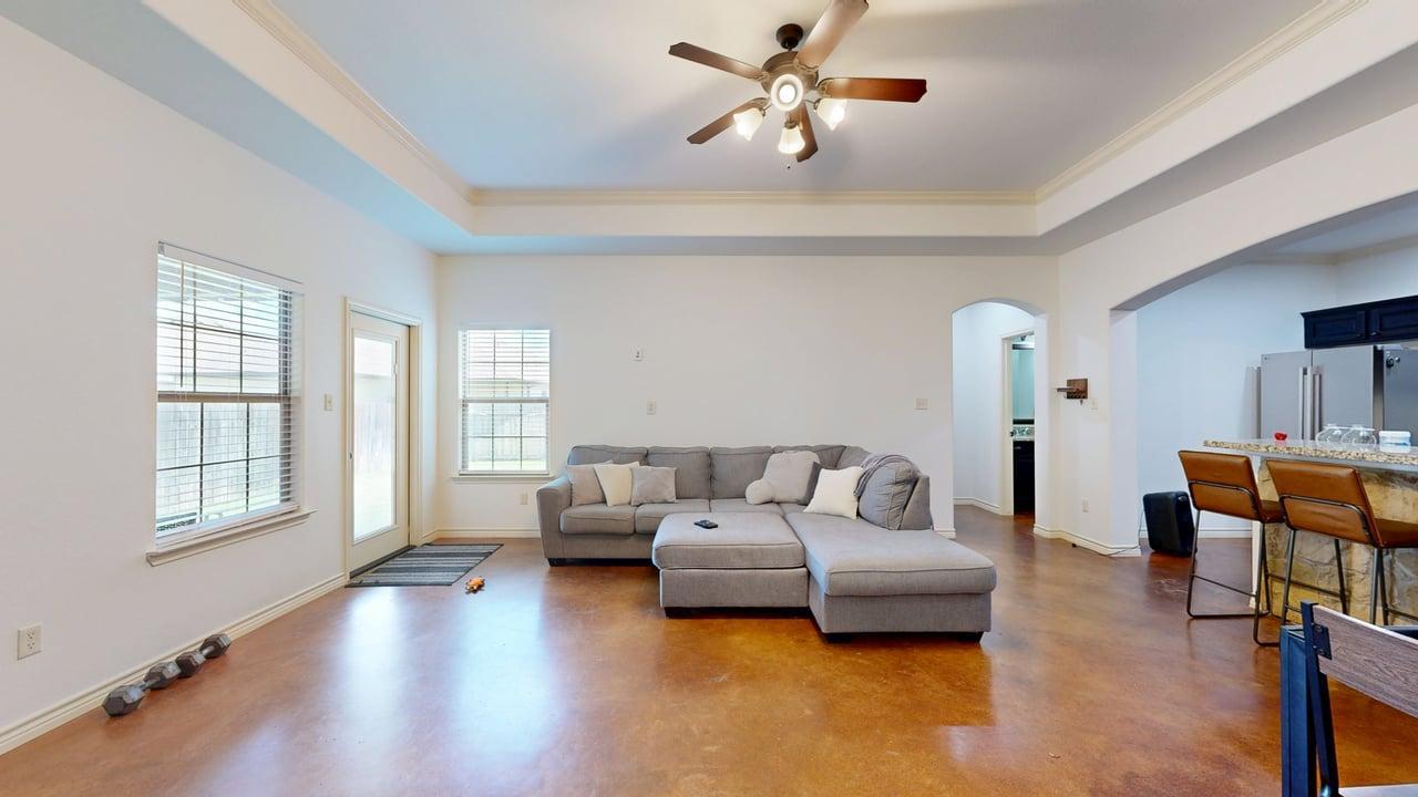 4413 Hayes Ln property image