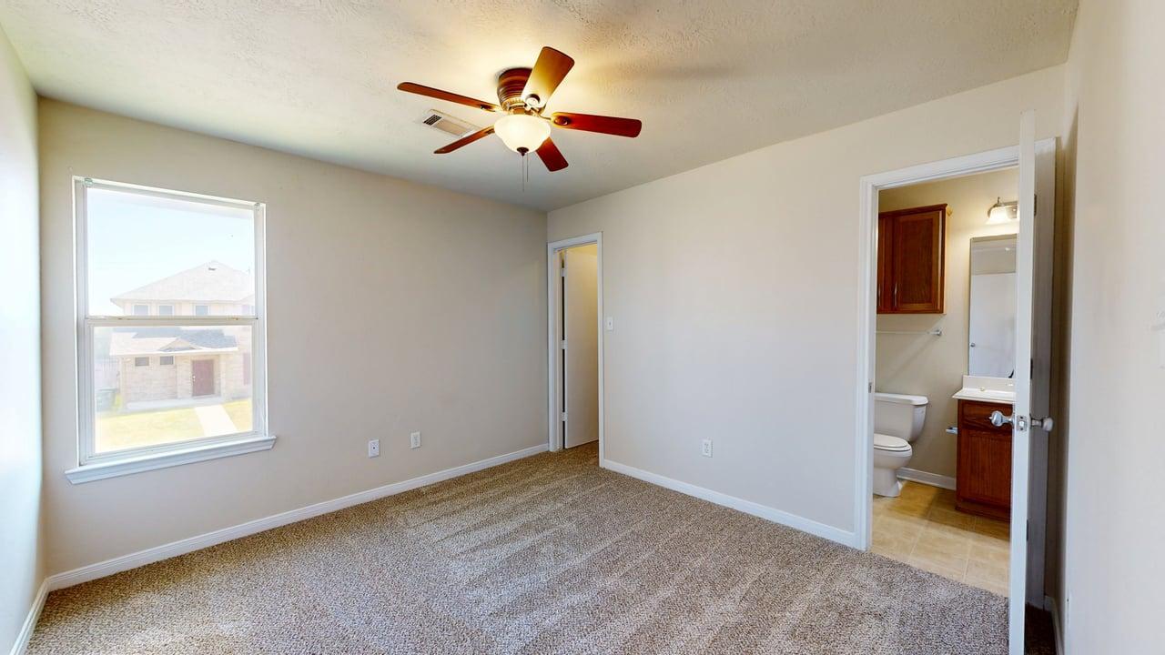 4131 McFarland property image