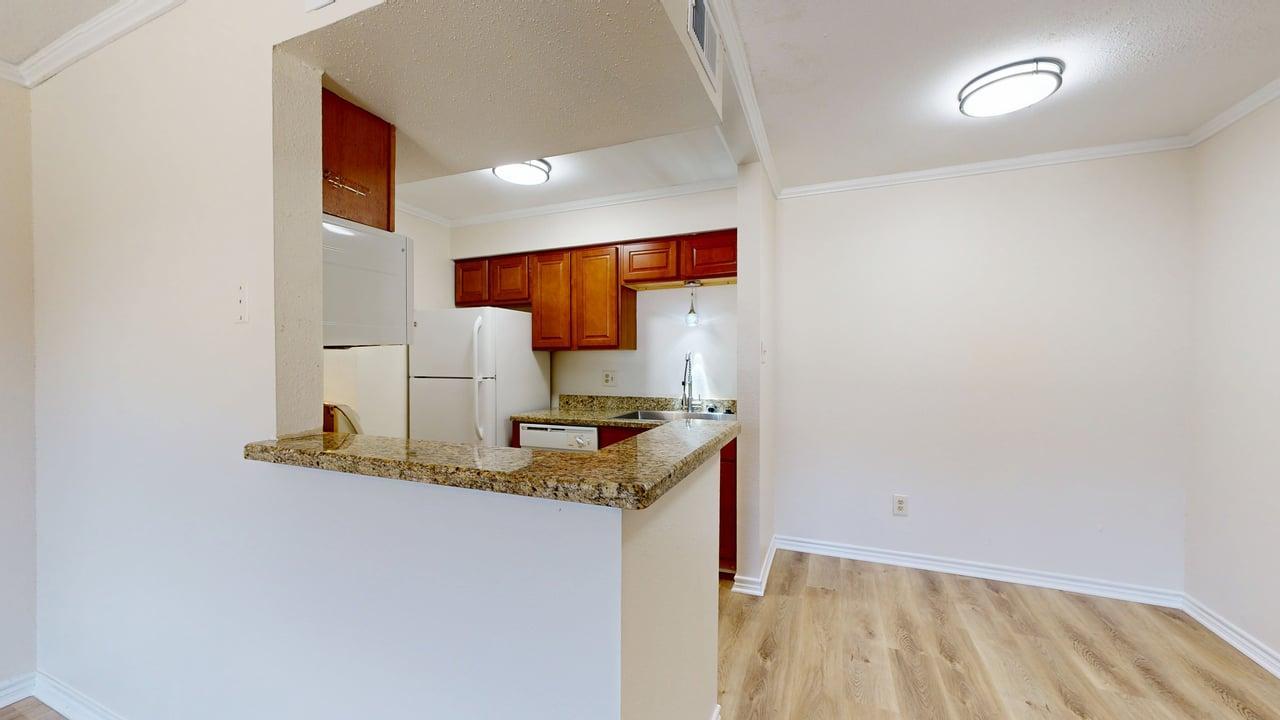 904 University Oaks Blvd #080 property image
