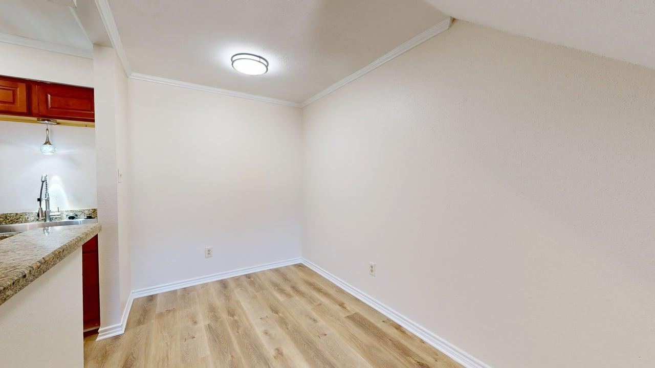 904 University Oaks Blvd #080 property image