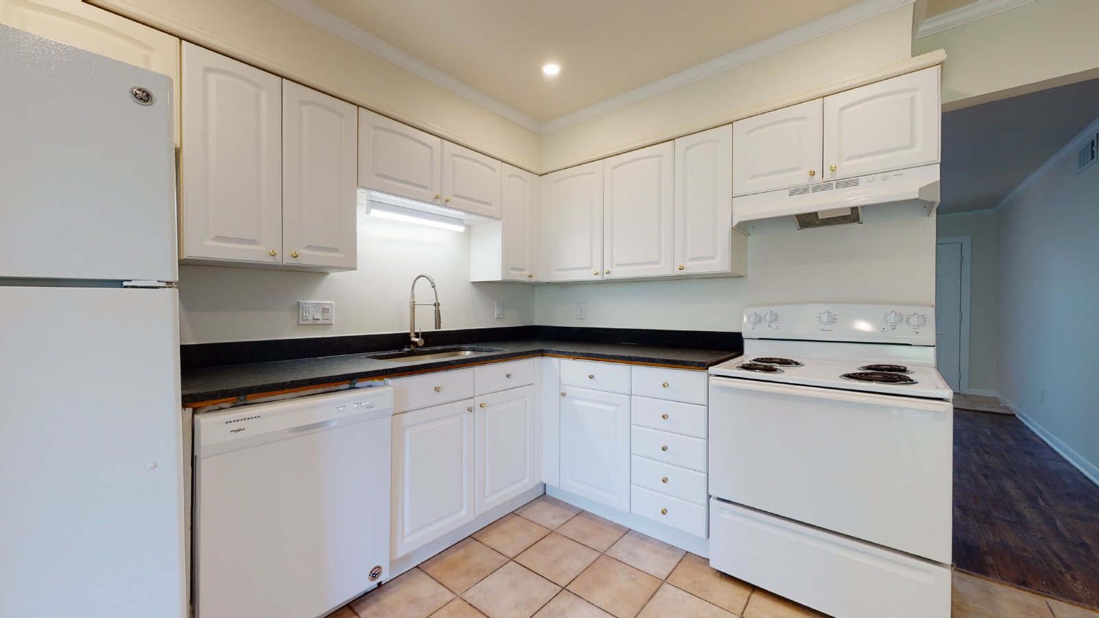 1601 Cloverdale property image