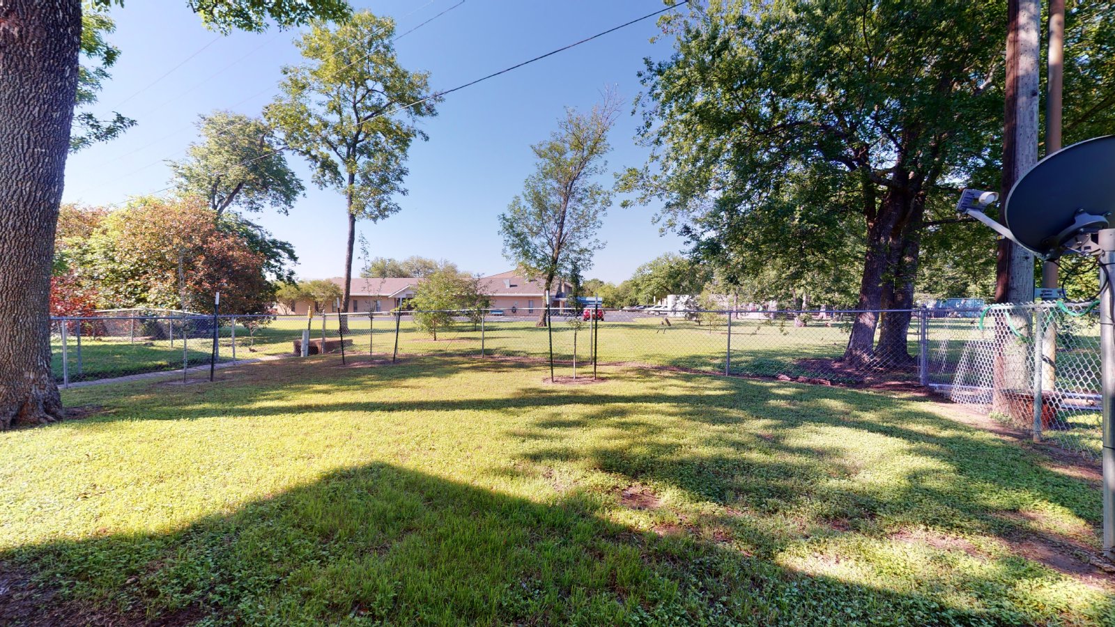 1601 Cloverdale property image