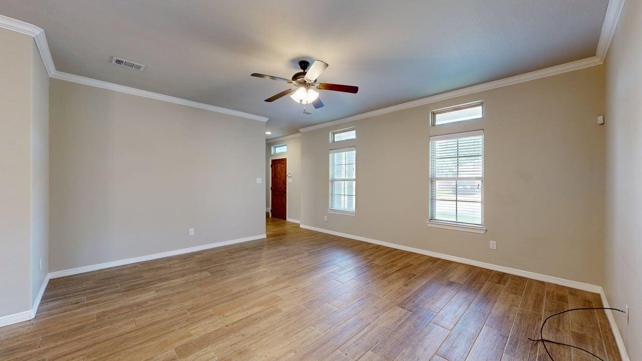 124B Richards St. property image