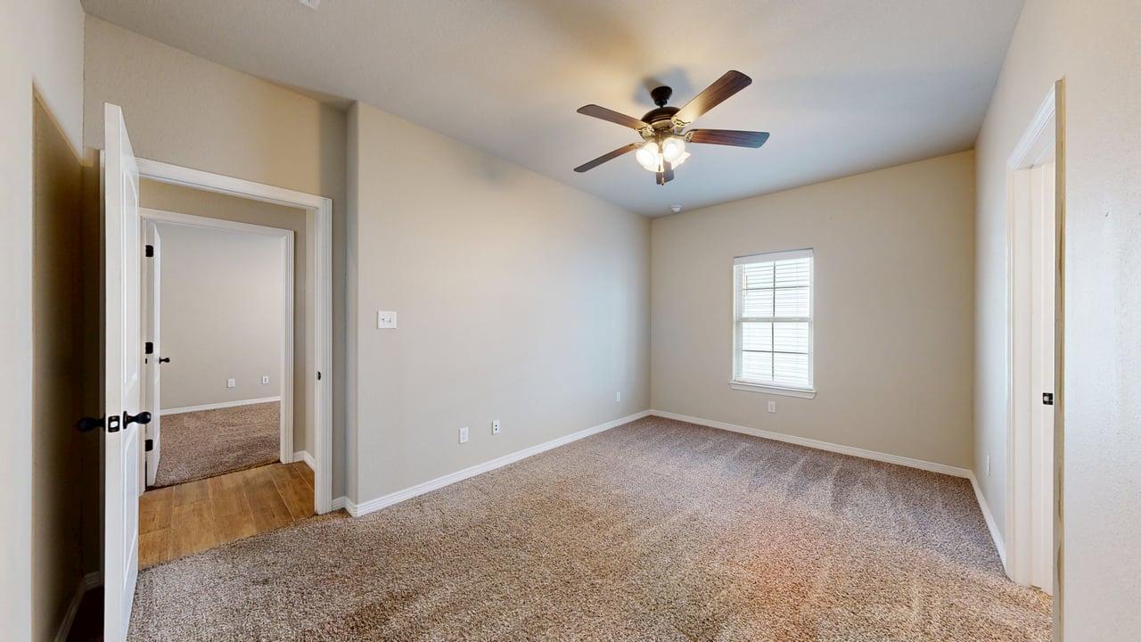 124B Richards St. property image