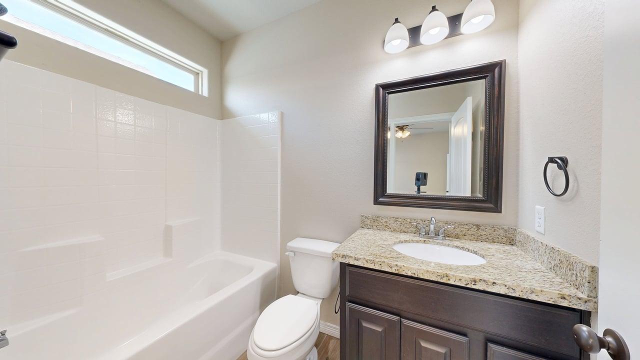 124B Richards St. property image