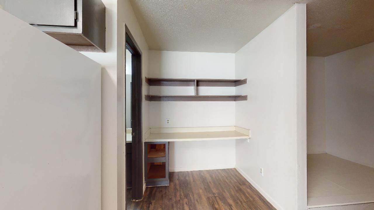 725 Peppertree Dr Apt 15 property image