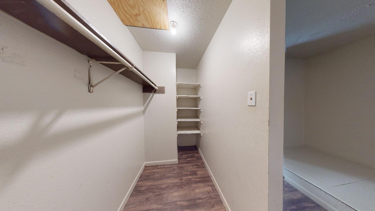 725 Peppertree Dr Apt 15 property image