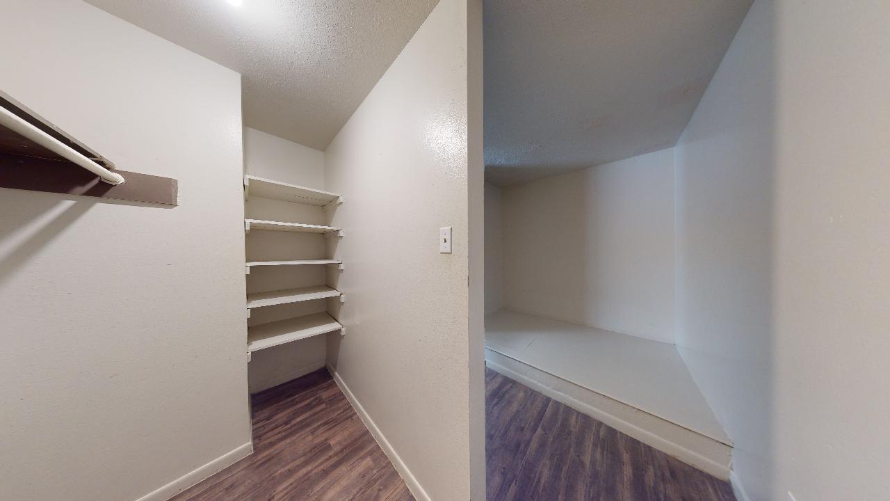 725 Peppertree Dr Apt 15 property image