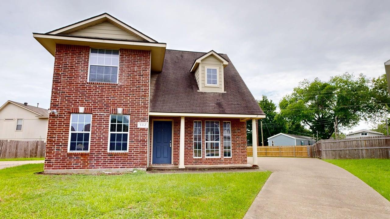 502 Nelson property image