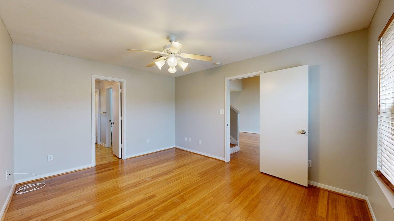 502 Nelson property image
