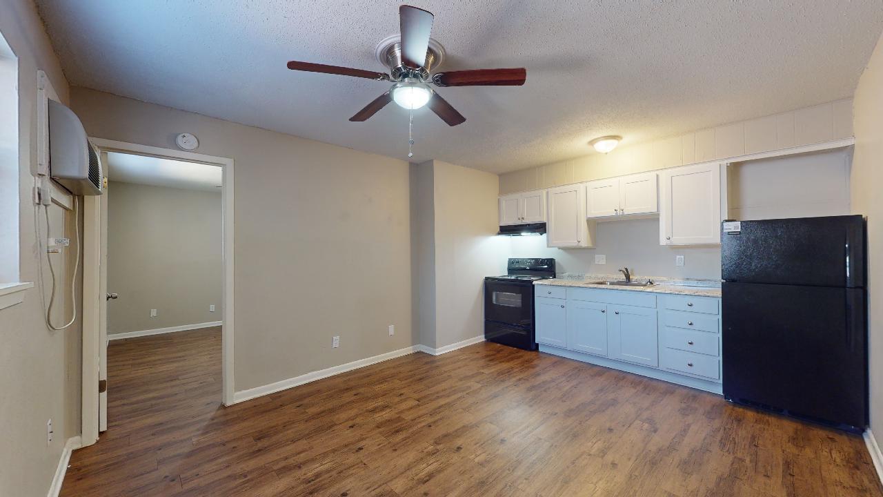 Unit 11 property image
