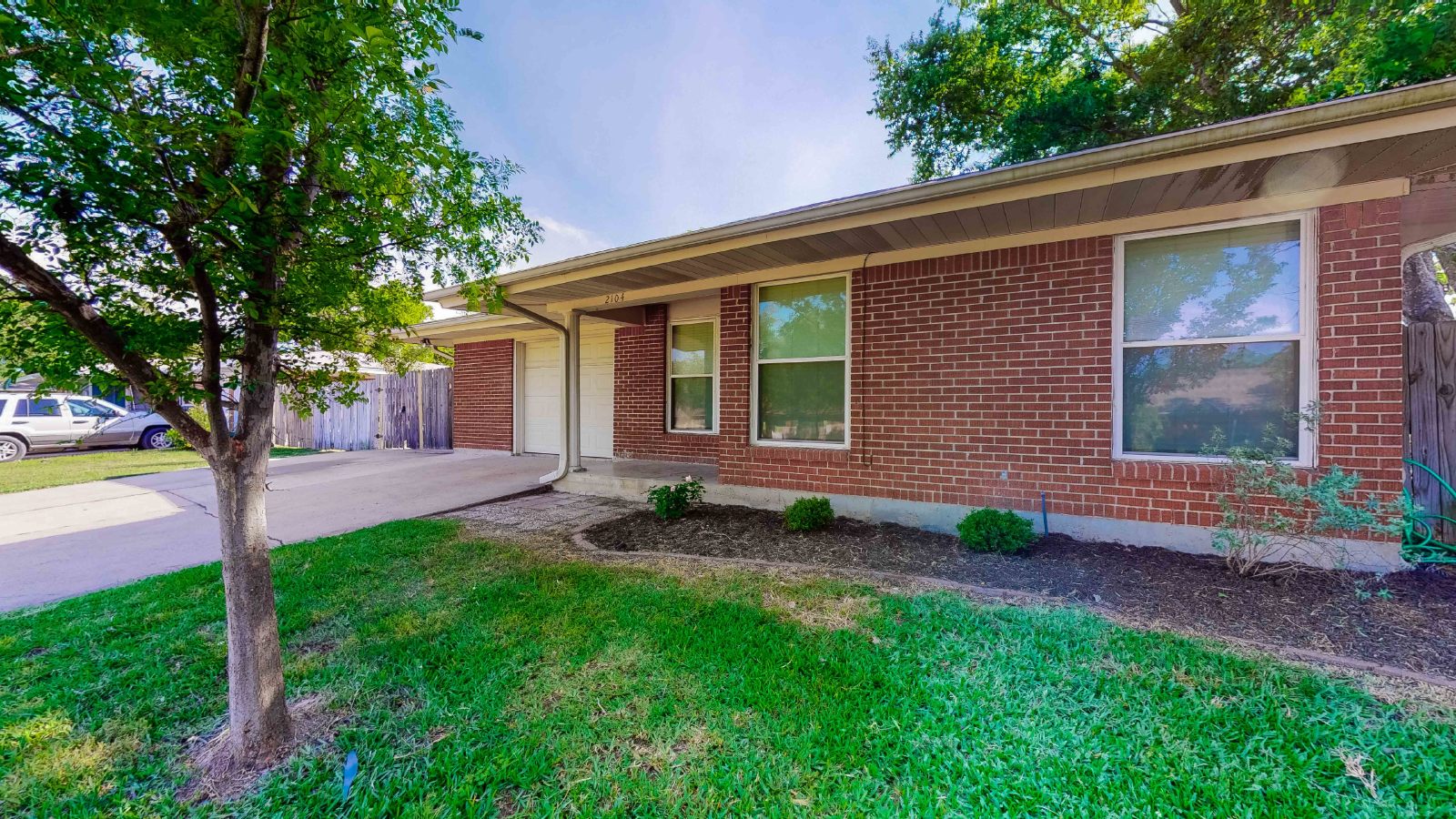 2104 Elmwood Drive property image