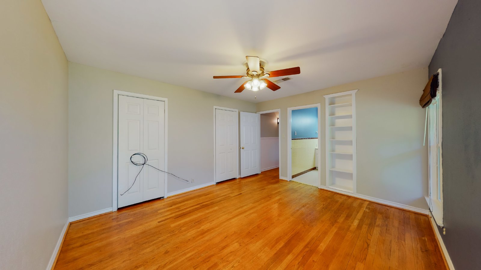 2104 Elmwood Drive property image