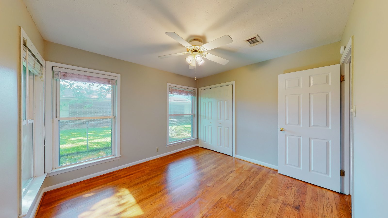 2104 Elmwood Drive property image