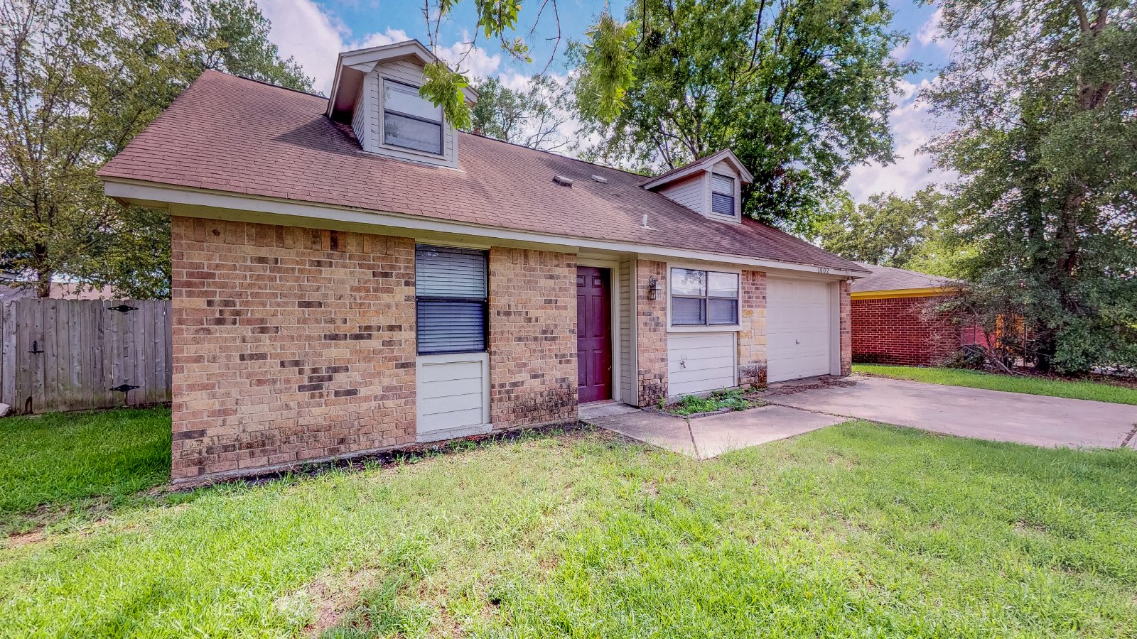 1002 Hardwood Lane property image