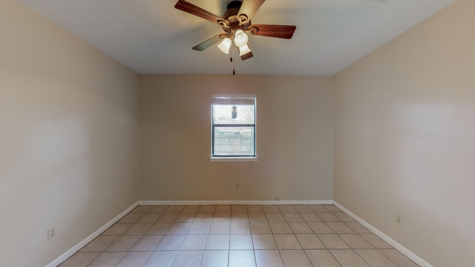 1002 Hardwood Lane property image