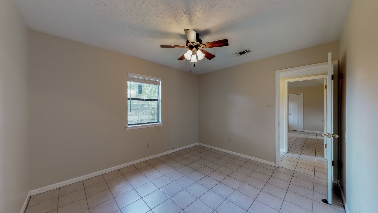 1002 Hardwood Lane property image