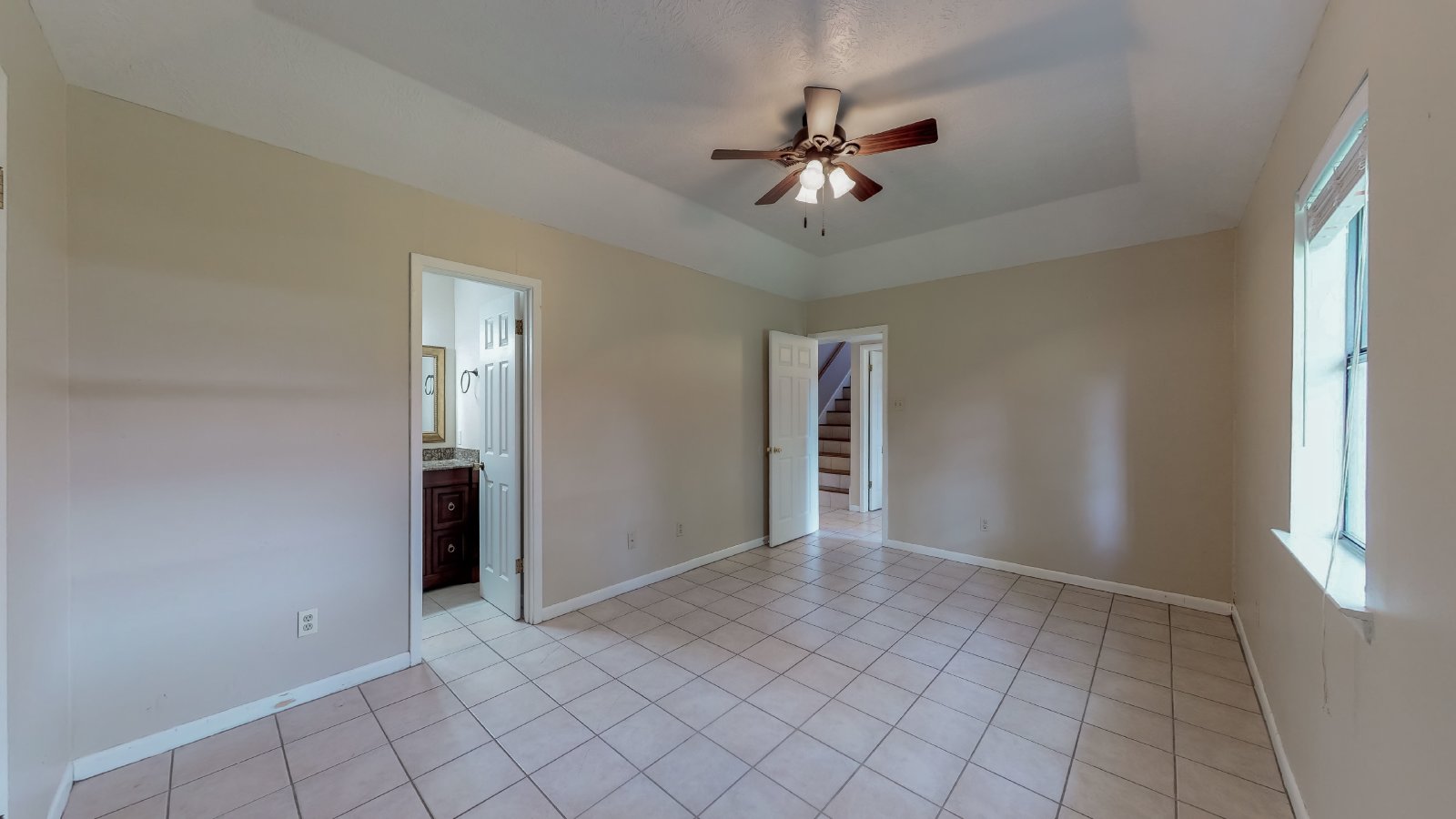 1002 Hardwood Lane property image