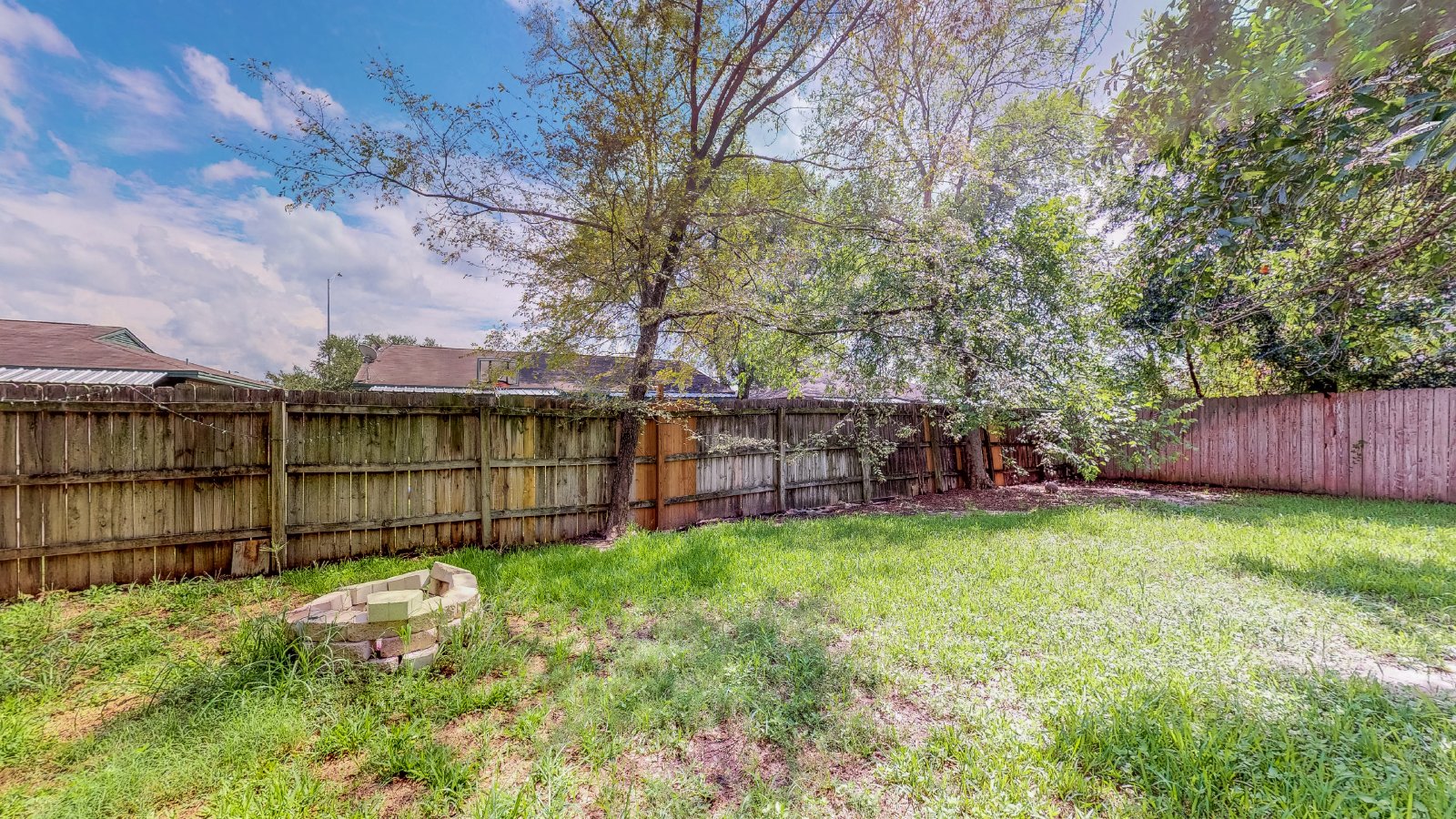1002 Hardwood Lane property image