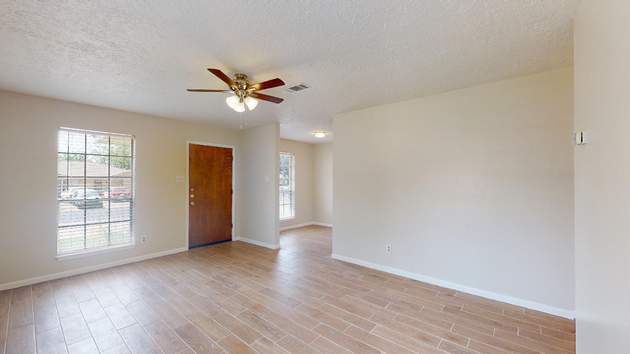 815 Llano Place property image