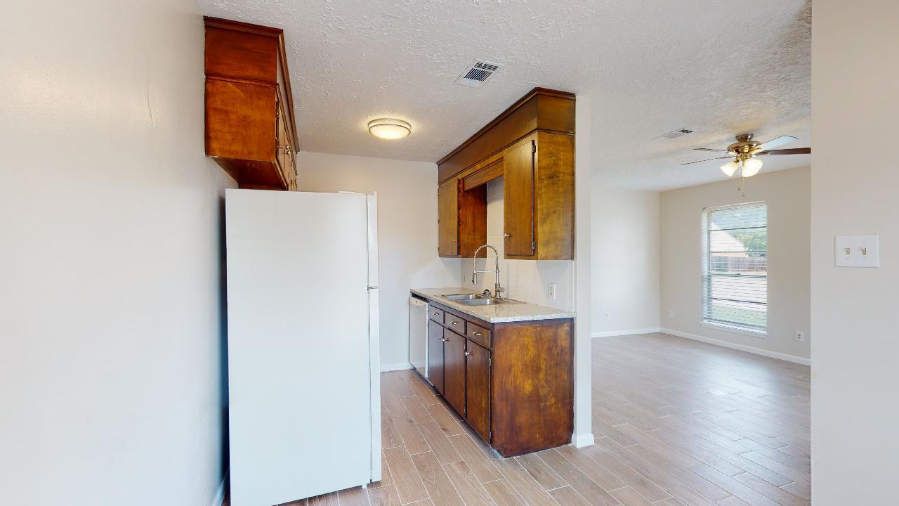 815 Llano Place property image